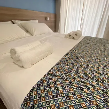 Alojamento de Acomodação e Pequeno-almoço Coreammare 4*